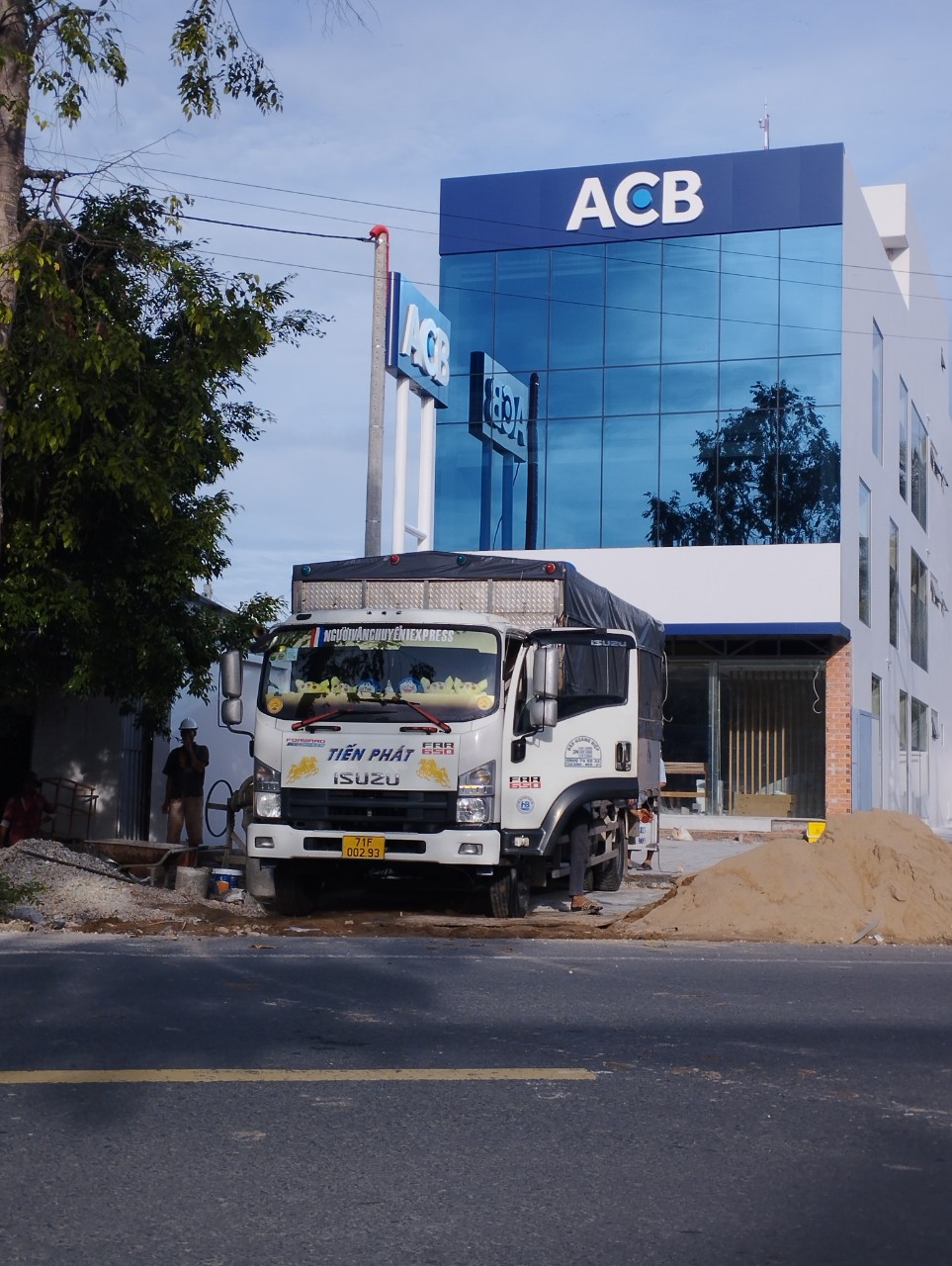 Hồ Chí Minh Đi Sóc Trăng